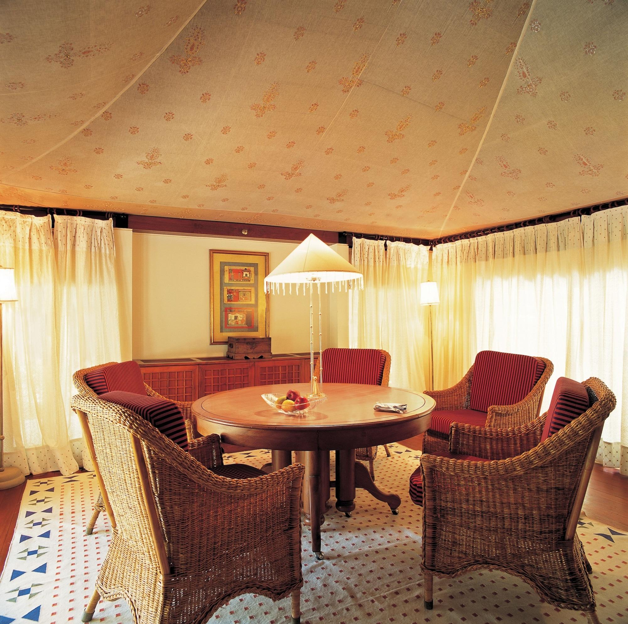 The Oberoi Rajvilas Jaipur Exterior photo