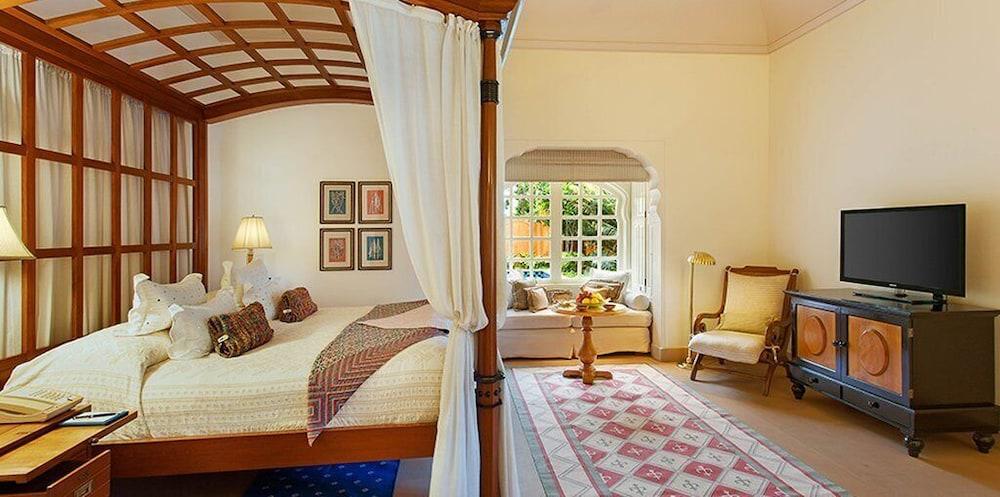 The Oberoi Rajvilas Jaipur Exterior photo